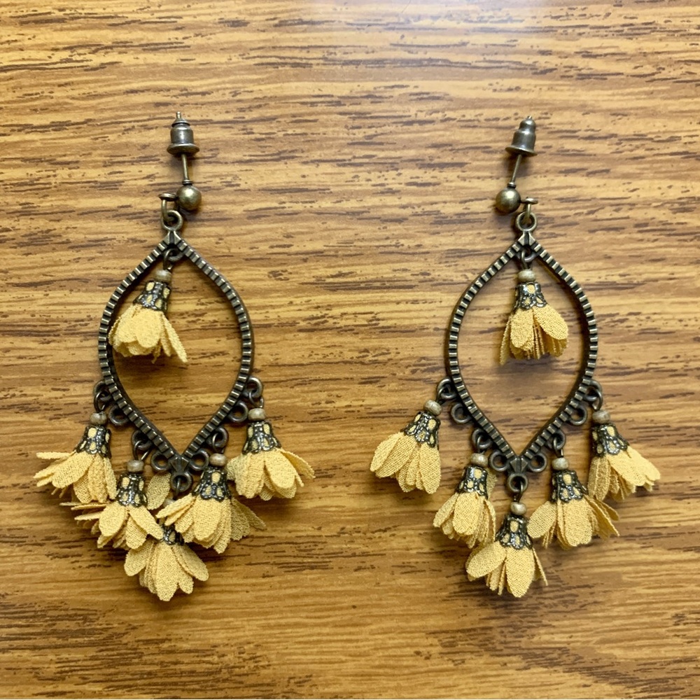 Boho Yellow Floral Oval Frame Dangle Earrings